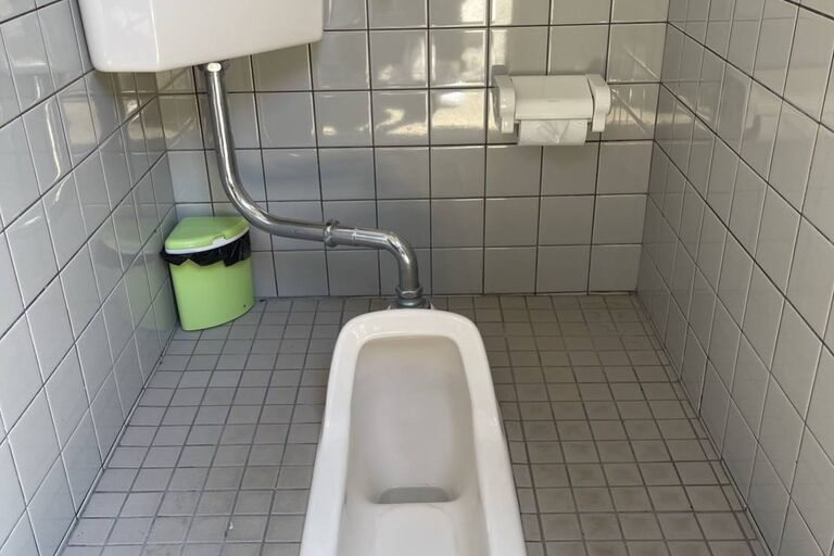 7059