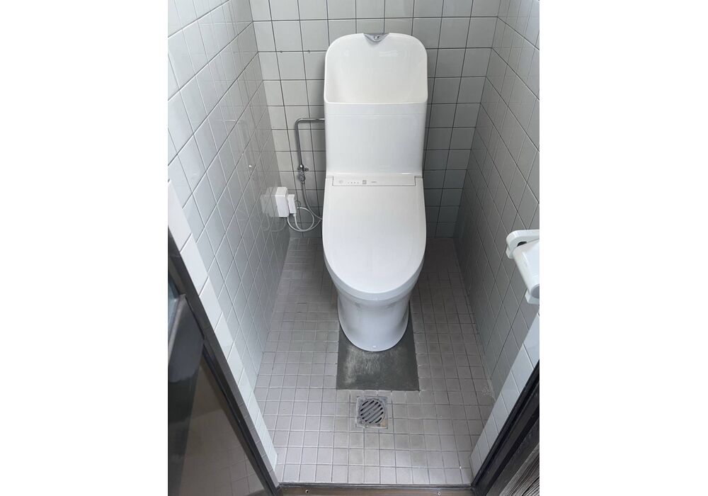7060